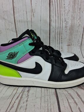 Nike Air Jordan 1 Mid GS "Pastel" Sneakers Youth Size 1.5Y Boys Girls Shoes